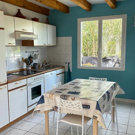 Feriehus Maison De Vacances, Piscine Partagee Bages (Aude)